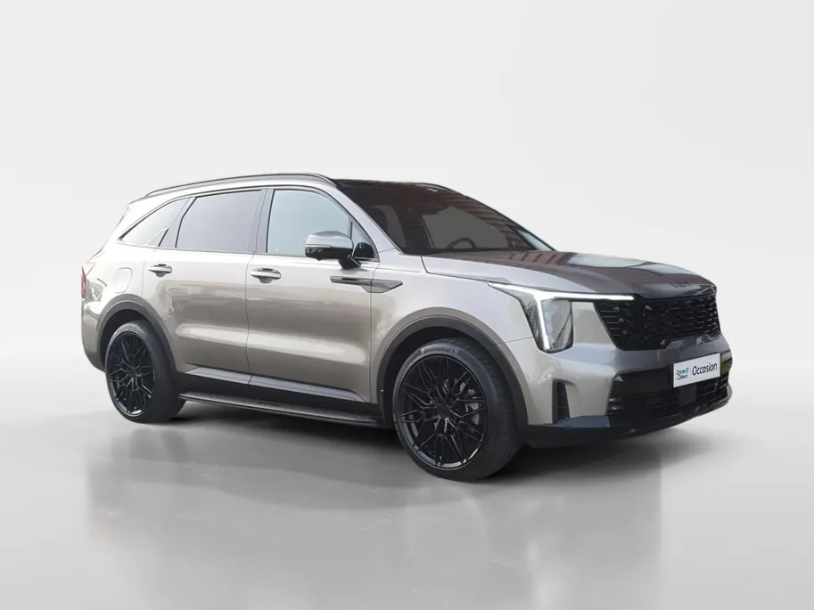 Kia Sorento 1.6 T-GDi Plug-in Hybrid 4WD ExecutiveLine 7p | Black Pack | Stoel verwarming en ventilatie | Panorama schuifdak | Sidebars | Lichtmetalen velgen 21inch | Lederen bekleding | Elektrisch bedienbare voorstoelen |