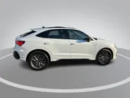 Audi Q3 Sportback 45 TFSIe 180KW/245PK S Edition Panoramadak · Camera + parkeersensoren · Apple/Android Car Play ·