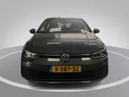 Volkswagen Golf 1.0 eTSI 110pk DSG Life · Camera · Apple/Android Car Play · Navigatie · Sfeerverlichting · 16'' Inch · Garantie t/m 04-02-2028 of 100.000km