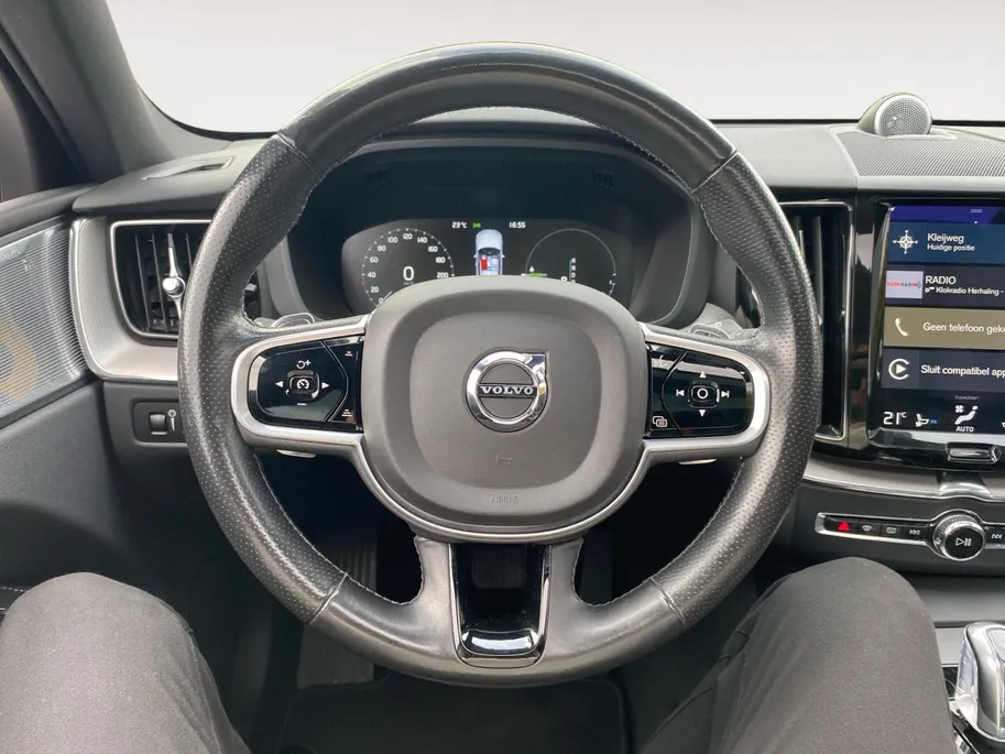 Volvo XC60 2.0 T8 Twin Engine AWD Inscription Automaat | 11-2017 | Panodak | Leder | Bower Wilkins | Stoelventilatie | etc.