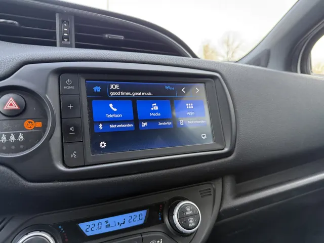 Toyota Yaris 1.5 Hybrid GR-Sport | Apple Car-Play | Camera | Bi-Tone