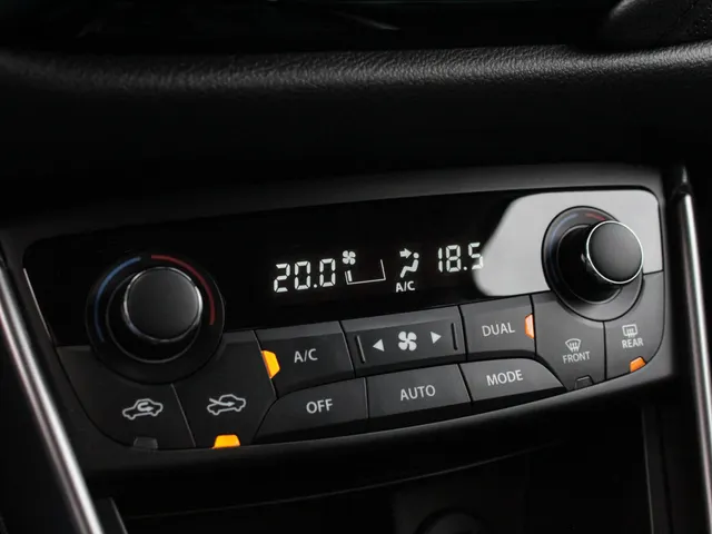 Suzuki S-Cross 1.4 Boosterjet Select Smart Hybrid | Cruise | Carplay/Android | Camera | Park sens | Lm-Velgen