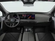 BMW iX xDrive45 101 kWh