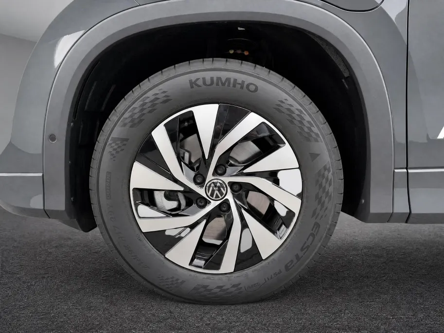 Volkswagen Tayron Life Edition 1.5 eHybrid 204 PK 6 versn. DSG · Comfort Pakket · Trekhaak inklapbaar, met elektrische ontgrendeling, incl. aanhangermanoeuvreerhulp Trailer Assist ·