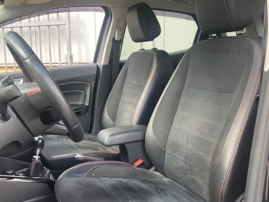 Ford EcoSport 1.0 EcoBoost 125 pk ST-Line B&O Audio - Design Pack - Winter Pack - Parking Pack
