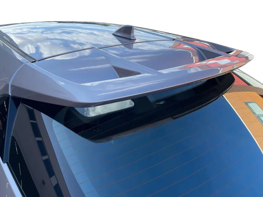Toyota C-HR 1.8 Hybrid Energy | Navigatie| Adaptieve cruise control| Achteruitrijcamera| Climate control| All season banden|