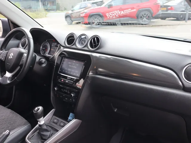 Suzuki Vitara 1.4 BoosterJet Style Hybrid AdaptiveCruise | Leder | Carplay
