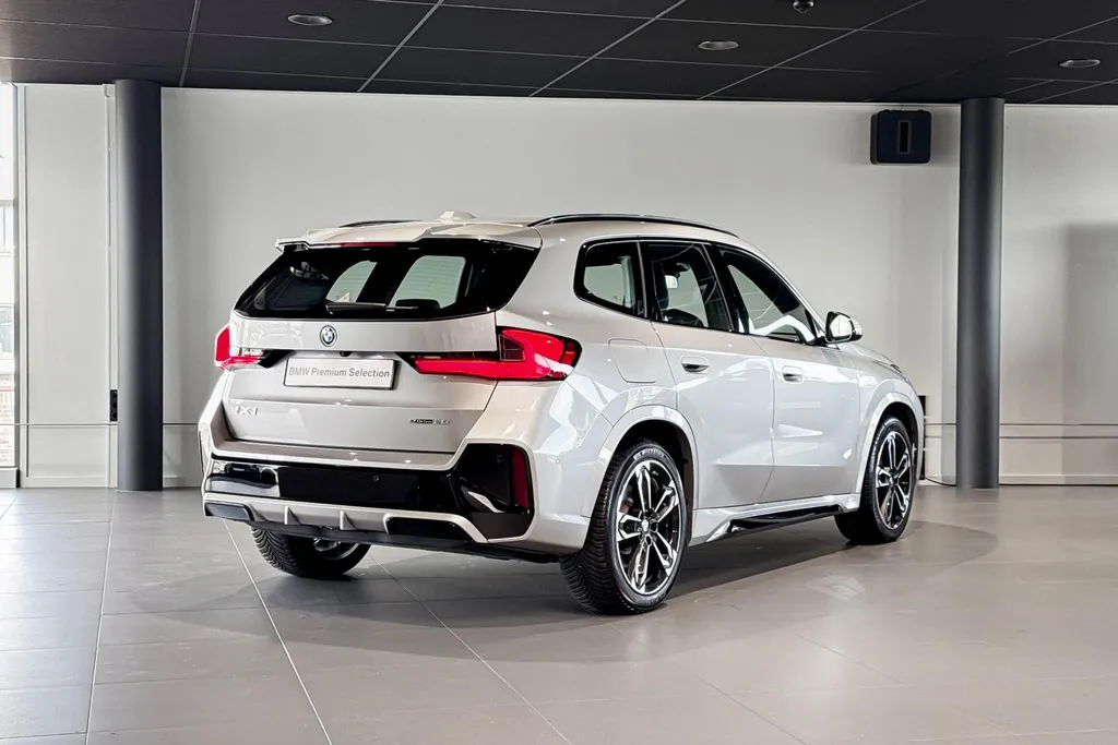 BMW iX1 eDrive20 M Sport Edition