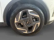 Hyundai Bayon 1.0 T-GDI Comfort | Automaat| Navigatie| Apple Carplay en Android Auto| Climate Control| Adaptieve Cruise Control| Keyless starten| Licht metalen velgen| Zeer nette auto!