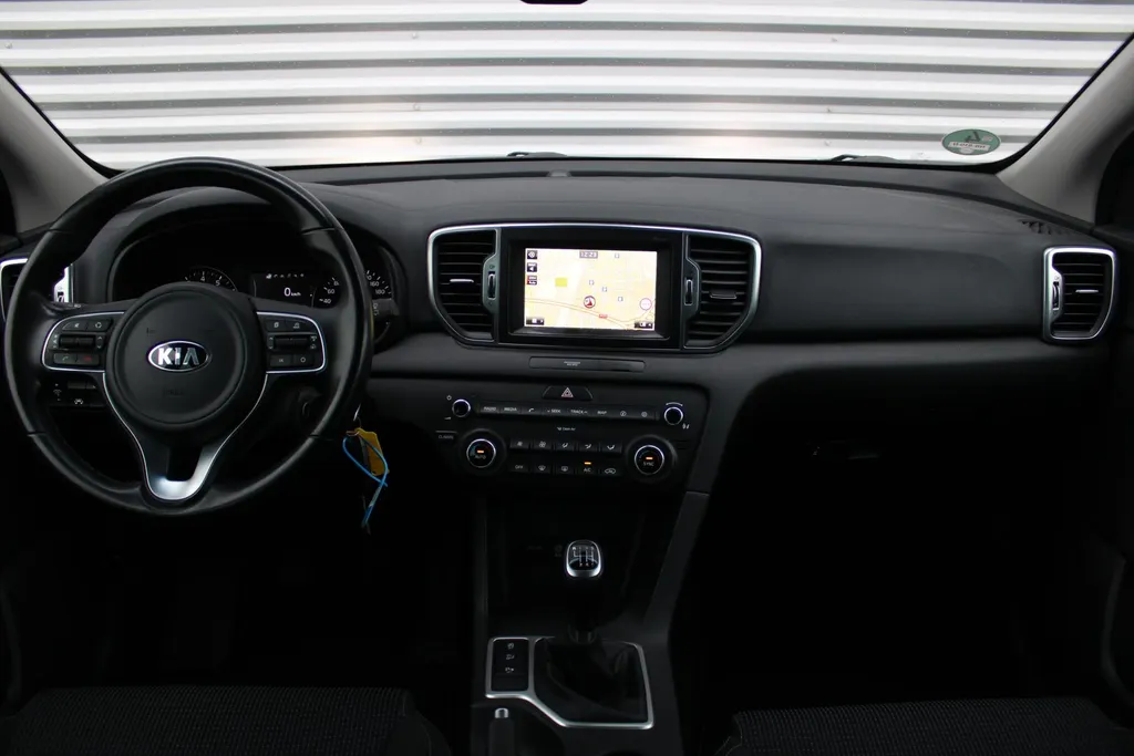 Kia Sportage 1.6 GDI First Edition | 17' LM | Navi | Airco | Cruise | Camera | PDC | Trekhaak |
