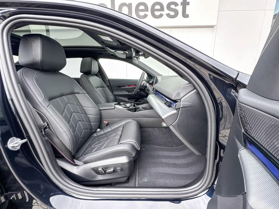 BMW 5 Serie Sedan 520i