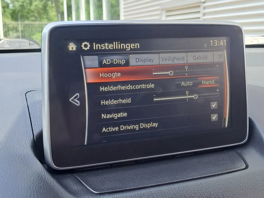 Mazda CX-3 2.0 SkyActiv-G 150 GT-M 4WD | 4WD | Half Leer | Automaat | Trekhaak | Stoel Verw. | Navi | Camera | Dodehoek detector |  Bose | Cruise control adaptief | Head-up display