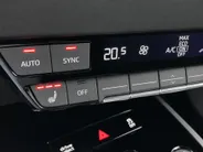 Audi Q4 Sportback e-tron 35 Launch edition 55 kWh 125kW/170PK · Panoramadak · Leder · Stoelverwarming · Apple/Android Car Play · Garantie t/m 17-10-2026 of 100000km.