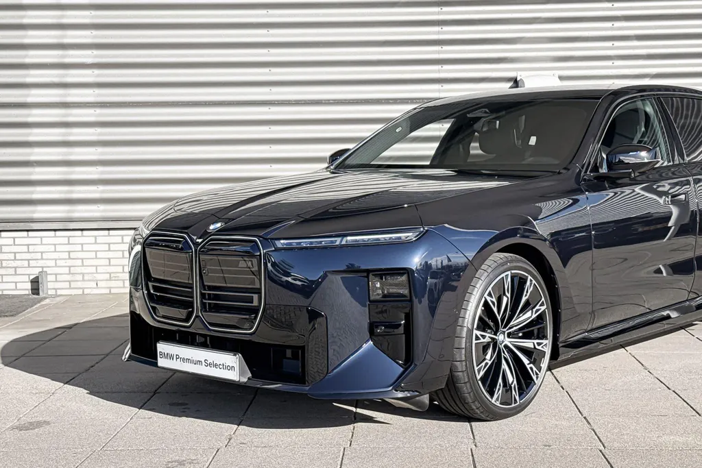 BMW i7 M70 xDrive 118.1 kWh