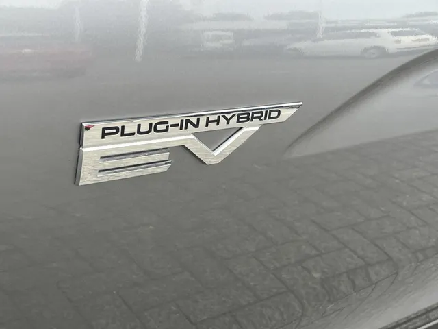 Mitsubishi Eclipse Cross 2.4 PHEV Intense