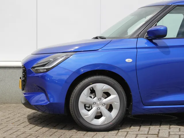 Suzuki Swift 1.2 Select Smart Hybrid | € 2200,- DEALERKORTING! | Snel Rijden!