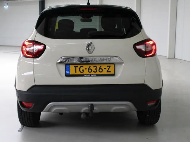 Renault Captur 0.9 TCe Intens Navigatie | Parkeercamera | Climate Control | Dodehoekdetectie | Inklapbare buitenspiegels