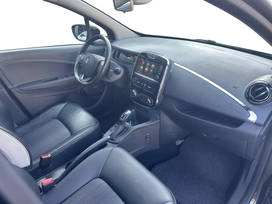 Renault ZOE R110 Iconic 41 kWh | AIRCO WERKT NIET !! | KOOP ACCU | BOSE | CAMERA | NAVI | 12 MAANDEN BOVAG GARANTIE |