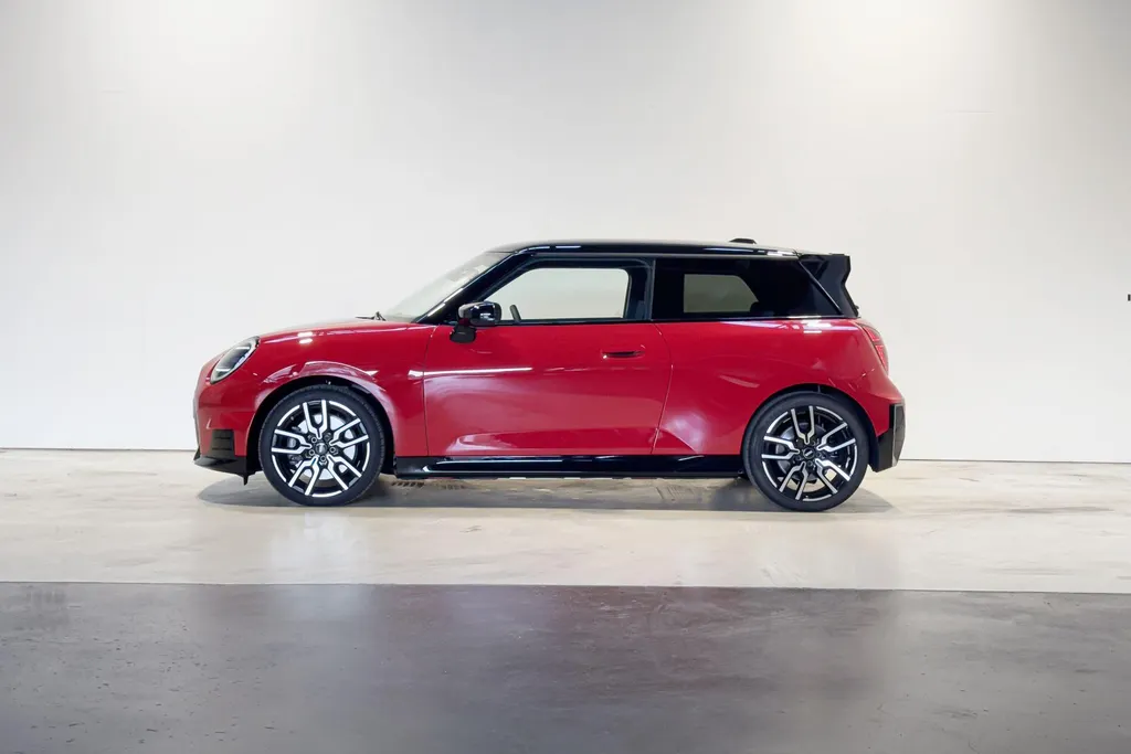 MINI Cooper 3-deurs Electric SE John Cooper Works Pakket M