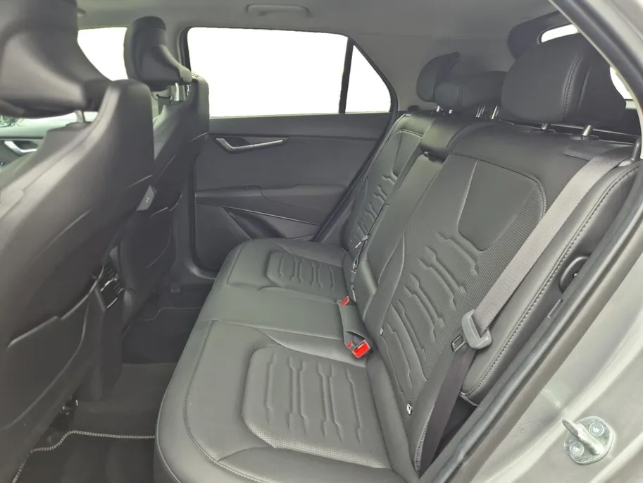Kia Niro 1.6 GDi Hybrid DynamicPlusLine | Cruise Control | Climate Control | Open Dak | Camera | Stoelverwarming | Stuurverwarming | Elektrische Kofferbak | Trekhaak |