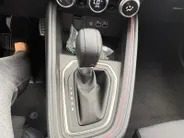 Renault Clio 1.6 E-Tech Full Hybrid 145 esprit Alpine AIRCO NAVIGATIE APPLE CARPLAY/ANDROID AUTO ADAPTIVE CRUISE CONTROL ACHTERRUIT RIJ CAMERA 360 GRADEN CAMERA LM VELGEN HELE MOOIE AUTO