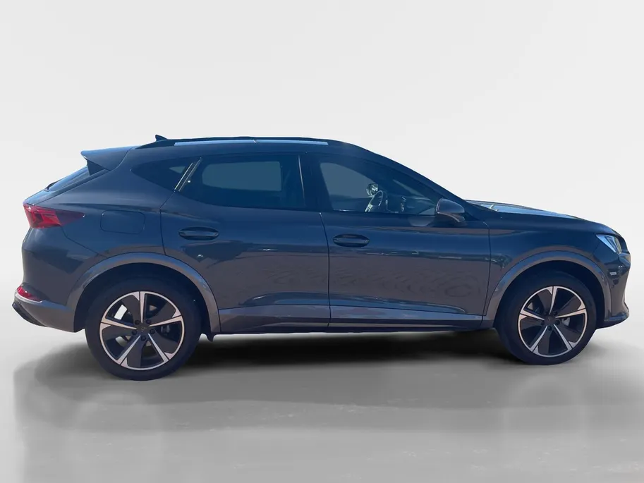 CUPRA Formentor 1.4 TSI e-Hybrid *Automaat*Navi+Camera*Climate Control*Winter Pack*Adapt. Cruise Control*Keyless Entry*Elekt. Achterklep*Zeer nette auto!
