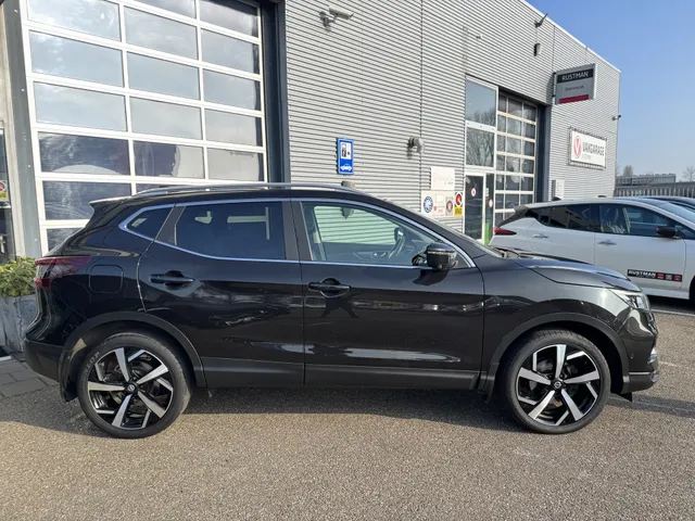 Nissan QASHQAI 1.3 DIG-T Tekna Pro pilot automaat