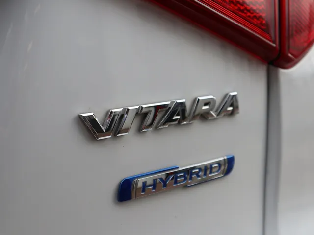 Suzuki Vitara 1.4 BoosterJet Select Hybrid Trekhaak | AdaptiveCruise | Carplay