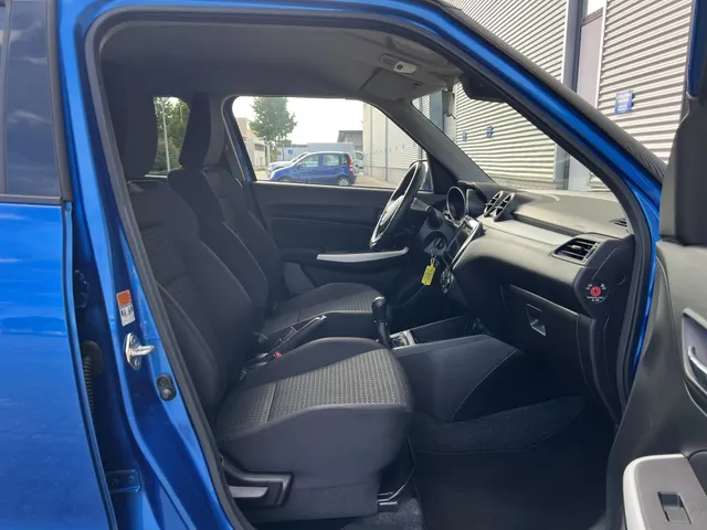 Suzuki Swift 1.2 Select Smart Hybrid | Airco | 16' LM Velgen | Apple Carplay & Android Auto | Lage KM-Stand