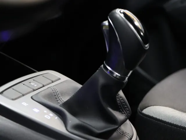 Hyundai i10 1.0 Comfort Smart 5-zits AUTOMAAT , NAVIGATIE