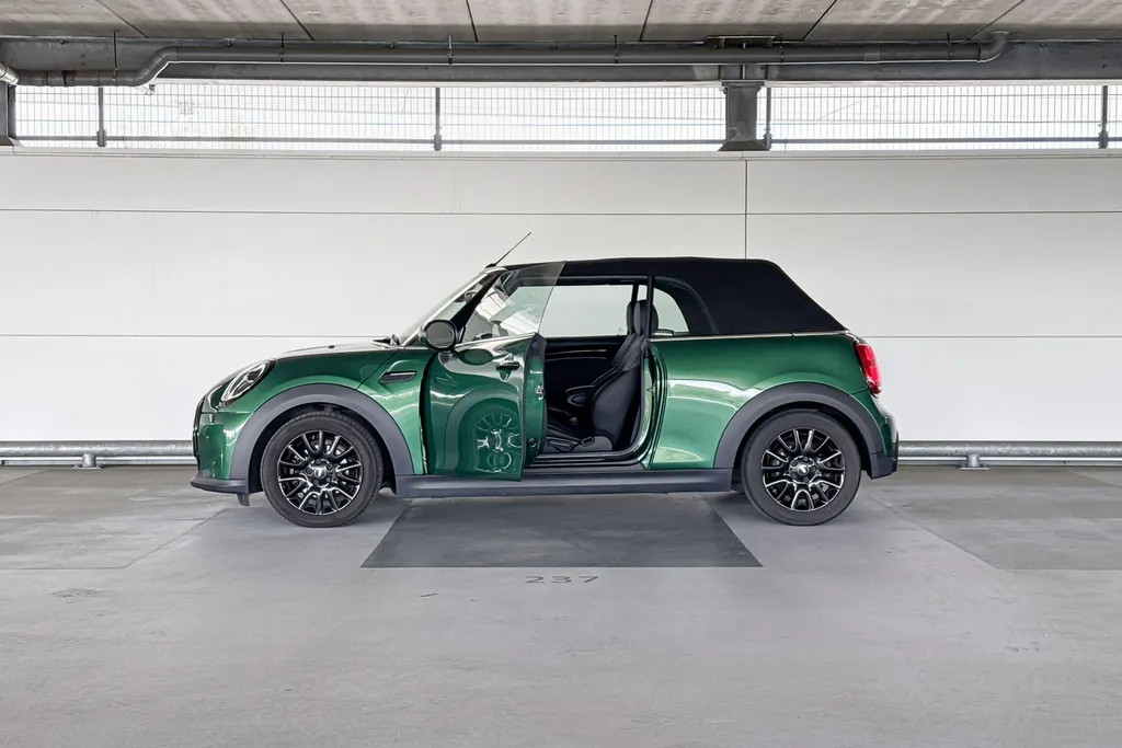 MINI Cooper Cabrio 1.5 One Classic