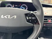 Kia Niro EV Limited Edition 64.8 kWh | Navigatie | Cruise control | Stoel + Stuur verwarming | Parkeer sensoren | Parkeer camera