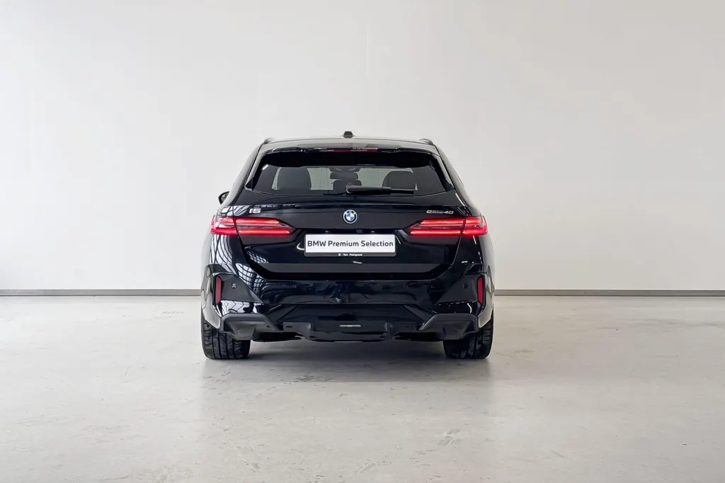 BMW i5 Touring eDrive40 Innovation Pack M Sportpakket Pro