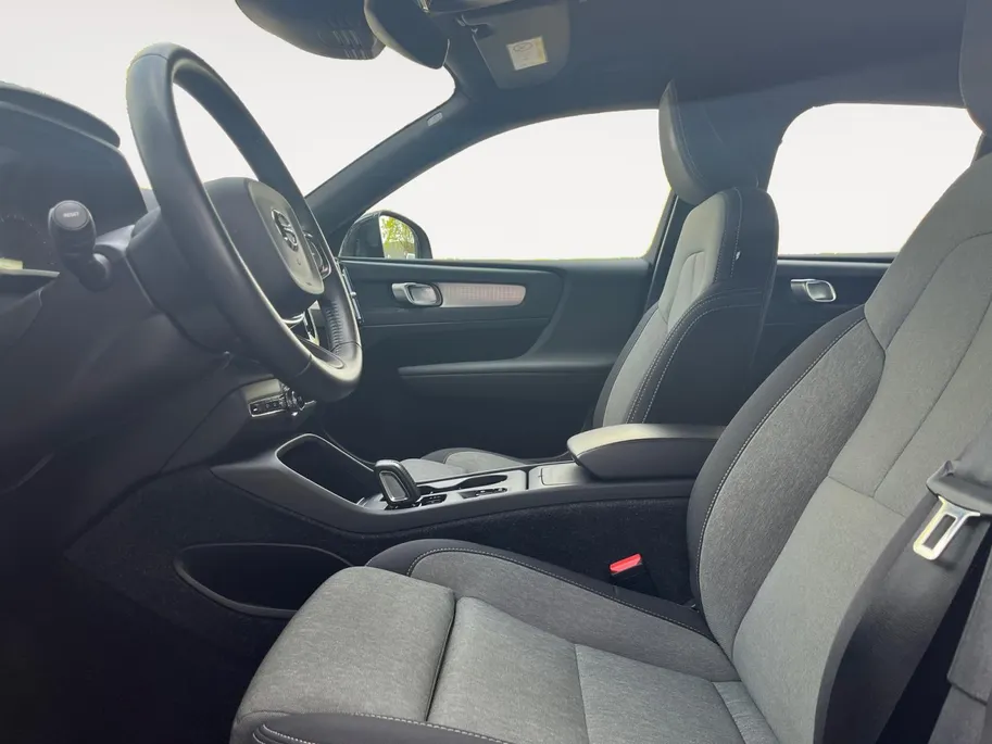 Volvo XC40 1.5 T3 Business Pro | Navigatie | Parkeercamera | Apple Carplay en Android Auto