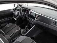 Volkswagen Polo 1.0 TSI 110pk DSG Style · Camera · Apple/Android Car Play · Dodehoeksensor · Parkeer Assistent · Stoelverwarming · Active Info Display ·