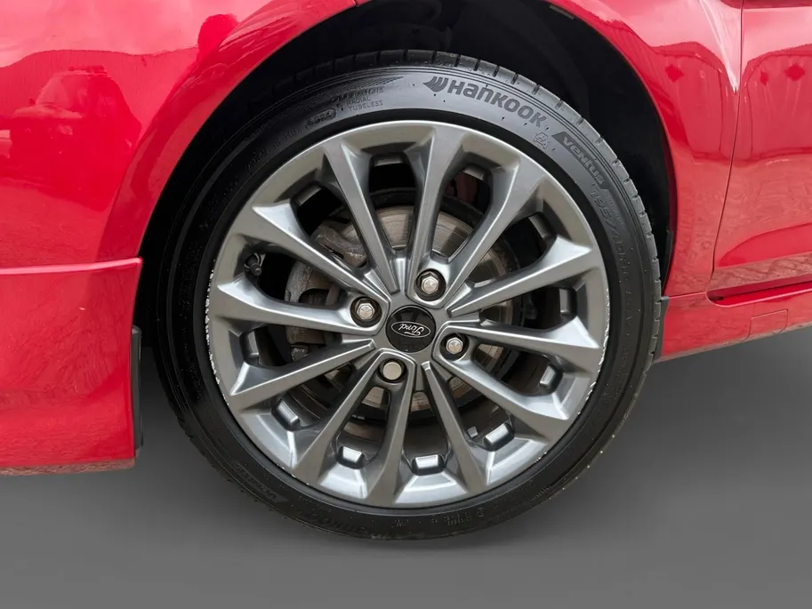 Ford Fiesta 1.0 EcoBoost ST Line | 1ste Eigenaar Volledig Dealeronderhouden | Parkeersensoren achter | Cruise Control | Navigatiesysteem |