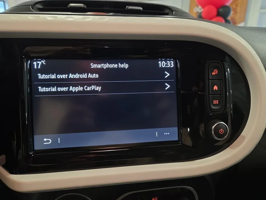 Renault Twingo Z.E. R80 E-Tech Equilibre 22 kWh * Carplay * Cruise Control * 1 Eigenaar * 12 Maanden Bovag Garantie *