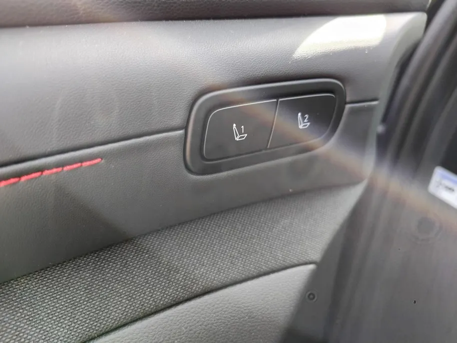 Hyundai Tucson 1.6 T-GDI PHEV N Line | Als nieuw! | Vol opties! | Climate Control | Incl. 12 maanden garantie, APK, Onderhoudsbeurt etc. Premiumpakket gratis! |