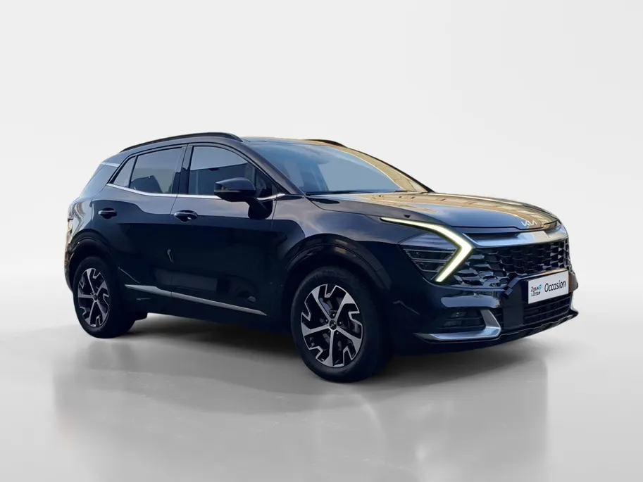 Kia Sportage 1.6 T-GDi Hybrid DynamicPlusLine | Stoel en stuurverwarming | Panorama schuifdak | Elektrisch bedienbare voorstoelen | Navigatie | Dodehoek detectie | Getinte ramen achter |