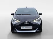 Toyota Aygo 1.0 VVT-i x-play | ACHTERUITRIJCAMERA | 5 DEURS | TELEFOON | AIRCO | ELEKTRISCHE RAMEN |