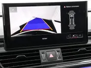 Audi Q5 50 TFSIe 299pk S-tronic S edition · Camera · Wegklapbare Trekhaak · Apple/Android Car Play · Navigatie · 20'' Inch ·