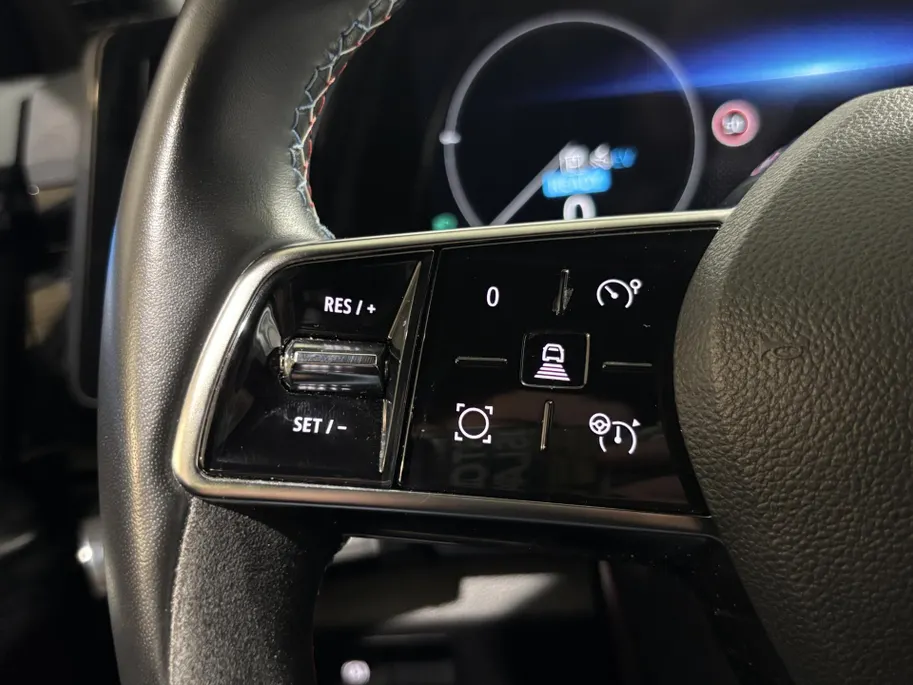 Renault Austral 200PK E-Tech Full Hybrid Iconic Esprit Alpine AT | 360 Camera | Elektrische Stoelen | Elektrische Achterklep | Climate Control | Adaptive Cruise Control | Apple CarPlay/Android Auto | Navi | Lichtmetalen Velgen |