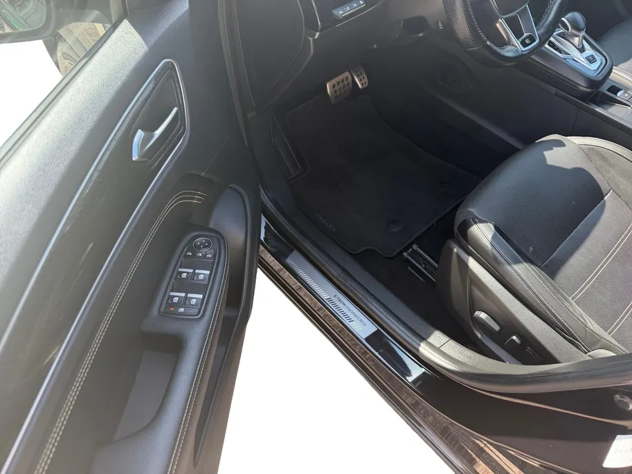 Renault Arkana 1.6 E-Tech hybrid 145 E-Tech engineered | Automaat | Apple Carplay & Android Auto | Camera | Parkeersensoren | Stoel & Stuurverwarming | LMV | 12 Maanden BOVAG Garantie