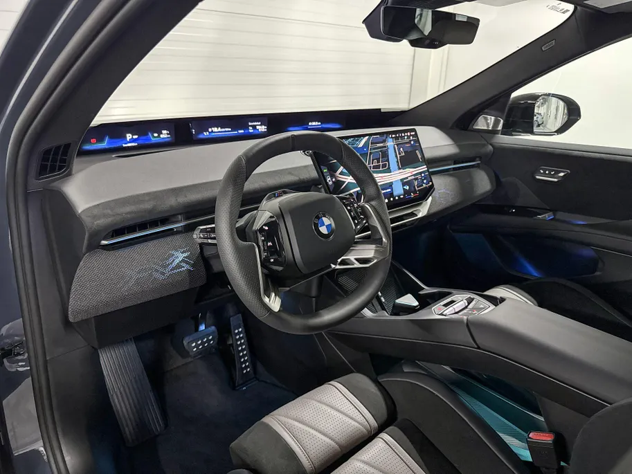 BMW iX3 50 xDrive