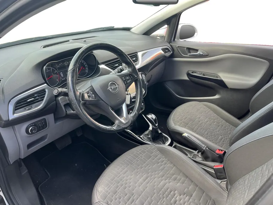 Opel Corsa 1.4 Cosmo Automaat | Verwamd stuur | Stoel verwarming