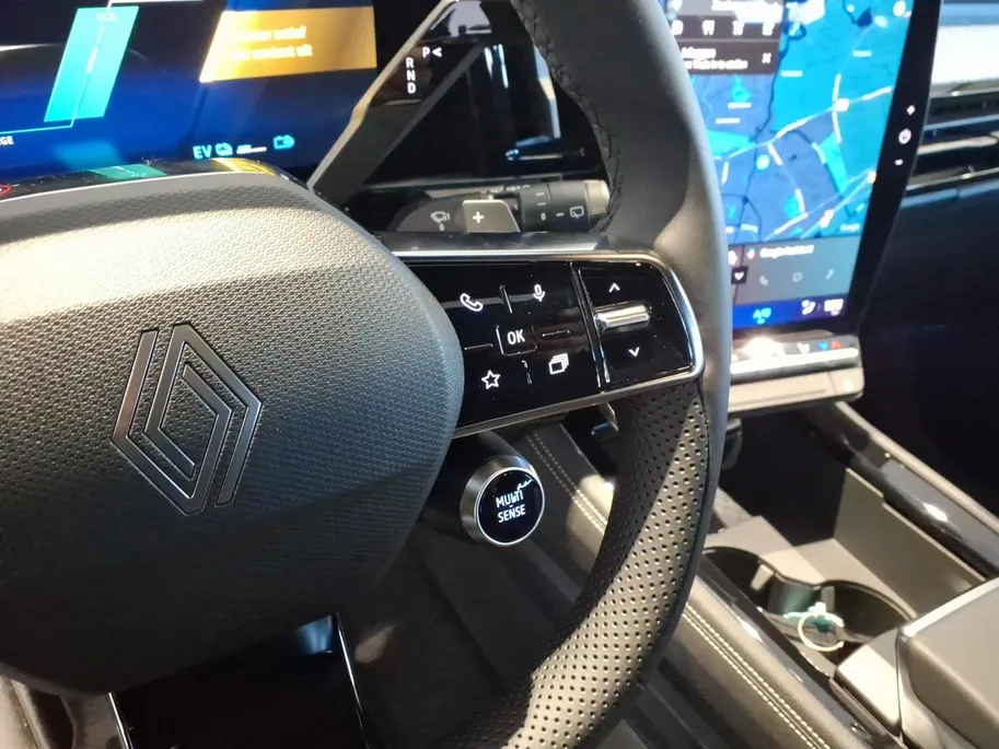 Renault Espace E-Tech full hybrid 200 techno 5p. | Direct Leverbaar | €3500,- korting| Gratis 5 jaar garantie tot 100.000km  op = op | Navigatie | LMV | Camera | ACC | Carplay |