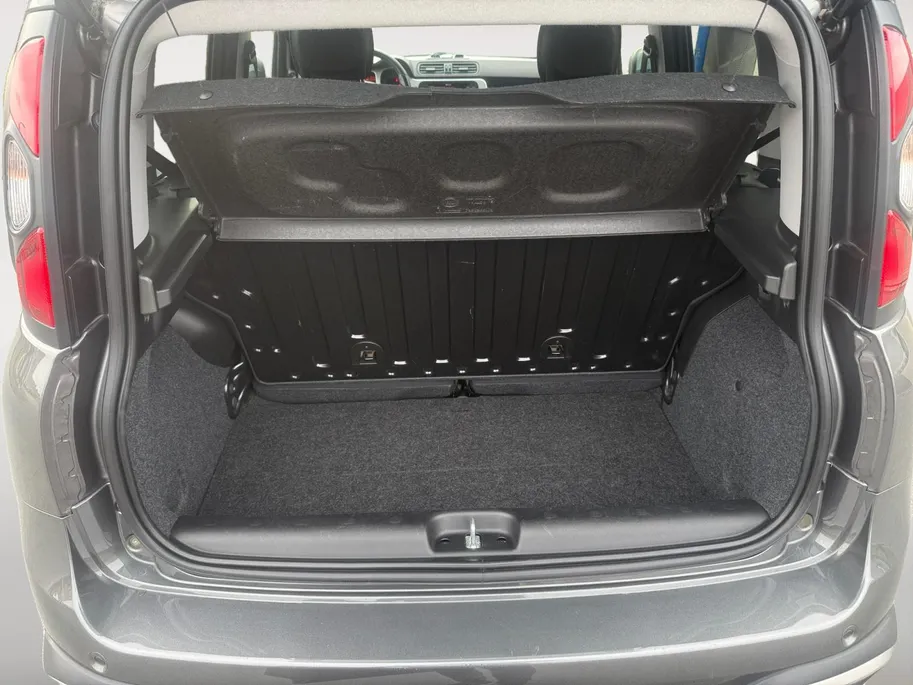 Fiat Panda 0.9 TwinAir 4x4 Cross | Parkeersensoren | Stoelverwarming | Stuurbediening | Climate Control | 12 Maanden Bovag Garantie