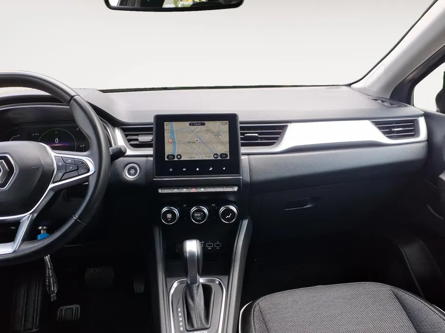 Renault Captur 1.6 E-Tech Hybrid 145 Intens Apple Carplay/Android Auto , electronic climate controle , camera , parkeersensor , lm velgen , navi , cruise , tel , usb.