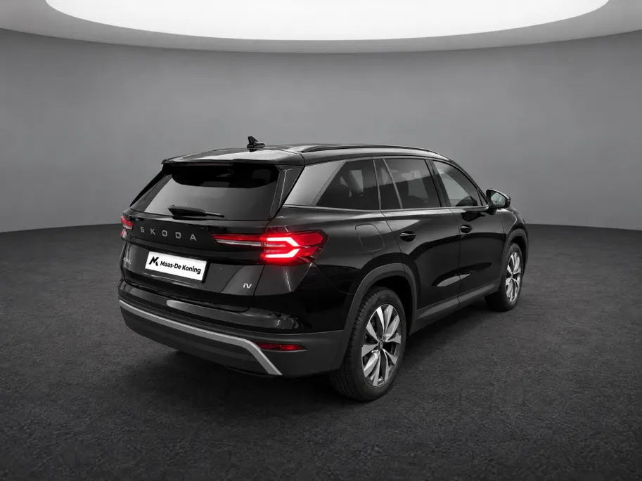 Škoda Kodiaq 1.5 TSI 204pk DSG PHEV Business Edition · SOH 100% · Camera · Wegklapbare Trekhaak · Apple/Android Car Play · Elek. Voorstoel · Elek. Achterklep · 19'' Inch · Garantie t/m 01-07-2029 of 100.000km