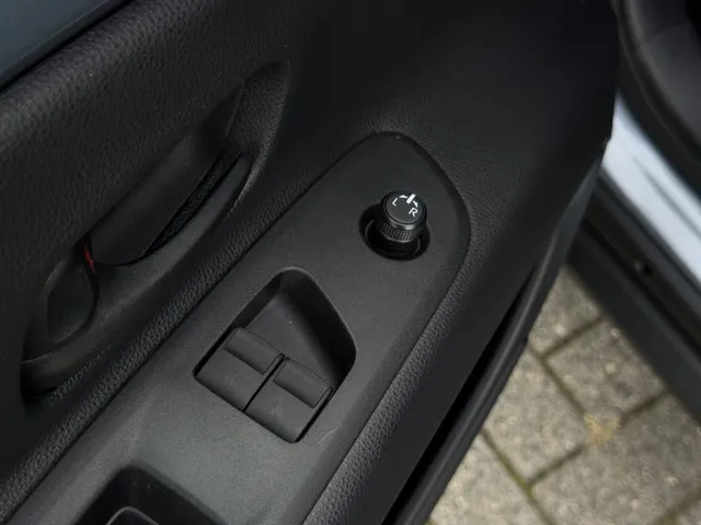 Toyota Aygo X Hybrid 115 play